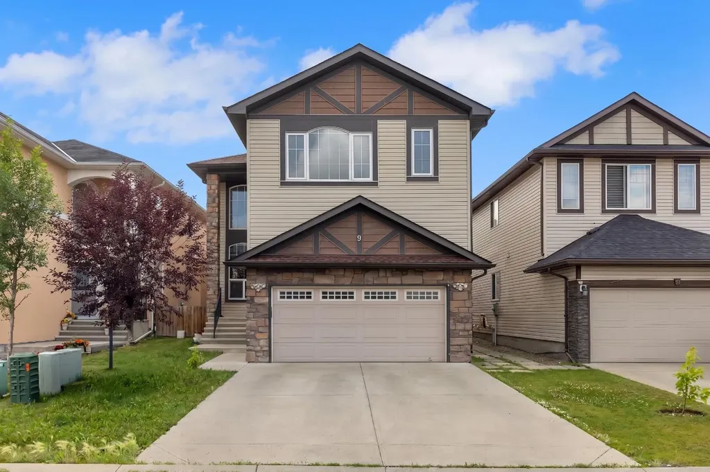 9 Saddlelake Grove NE Calgary AB T3J 0P2