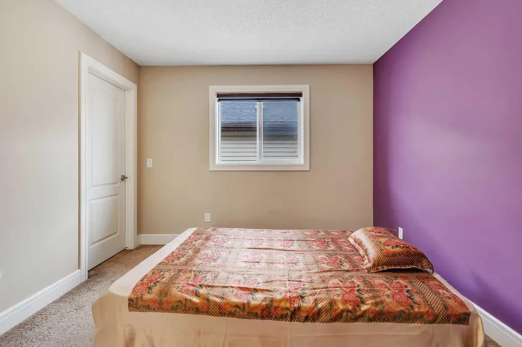 9 Saddlelake Grove NE Calgary AB T3J 0P2