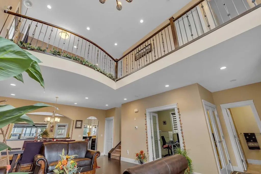 9 Saddlelake Grove NE Calgary AB T3J 0P2