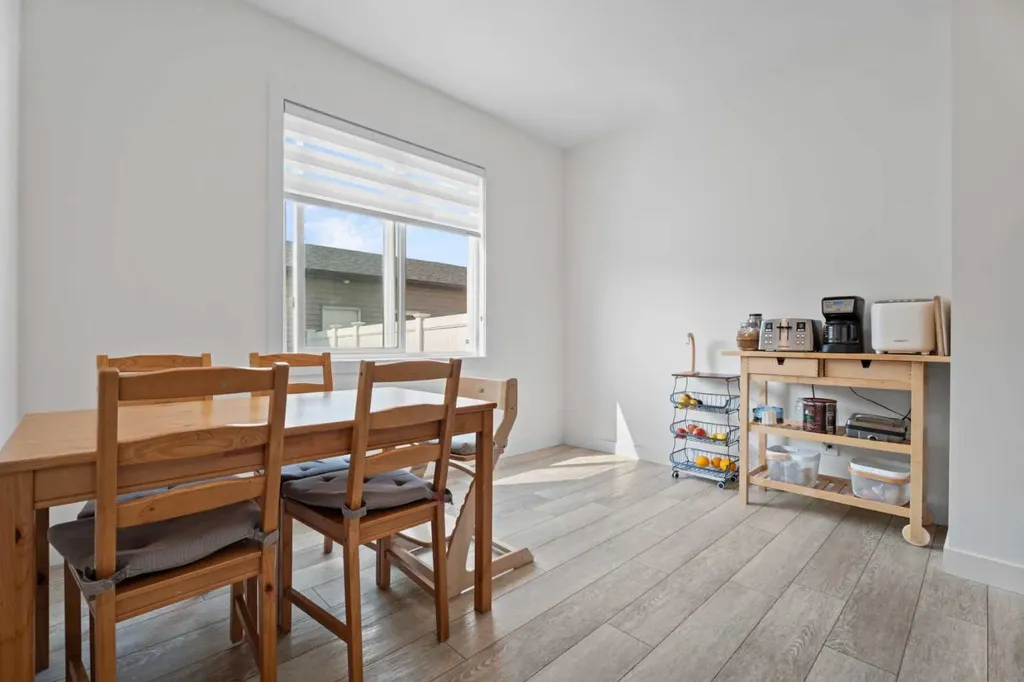 167 Wolf Creek Avenue SE Calgary AB T2X4V1