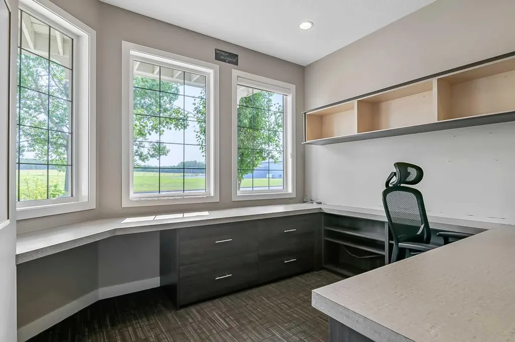 414 Main Street NW Diamond Valley AB T0L2A0