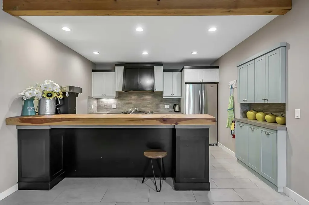 414 Main Street NW Diamond Valley AB T0L2A0