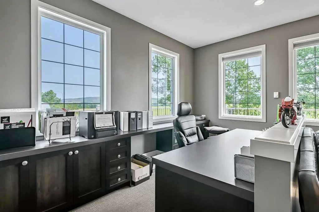 414 Main Street NW Diamond Valley AB T0L2A0