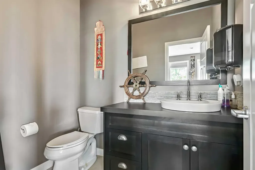 414 Main Street NW Diamond Valley AB T0L2A0