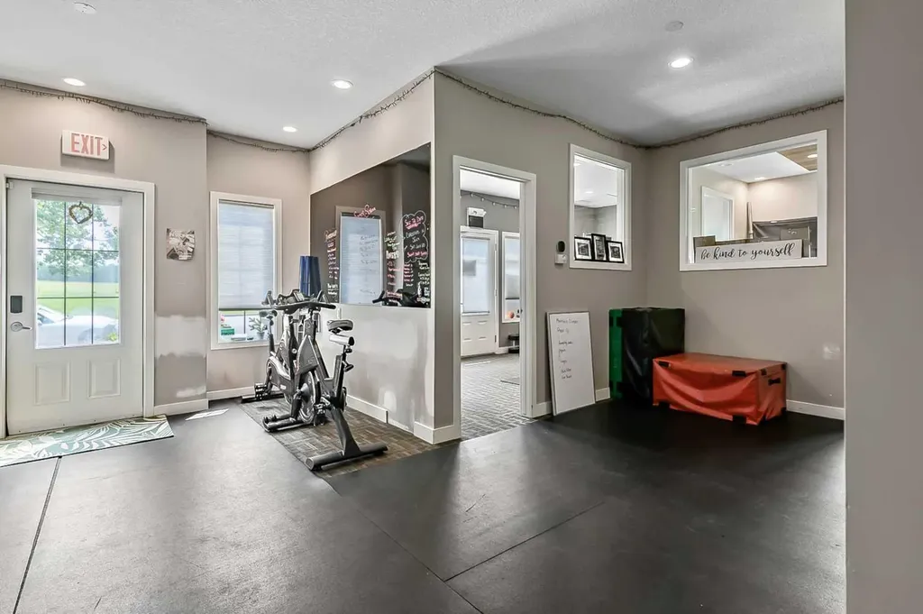 414 Main Street NW Diamond Valley AB T0L2A0