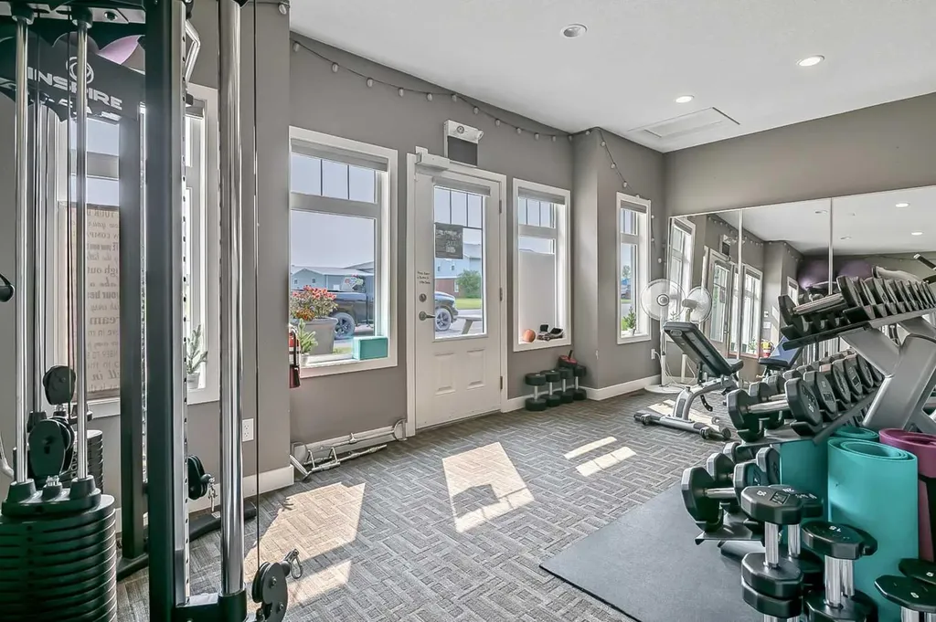 414 Main Street NW Diamond Valley AB T0L2A0