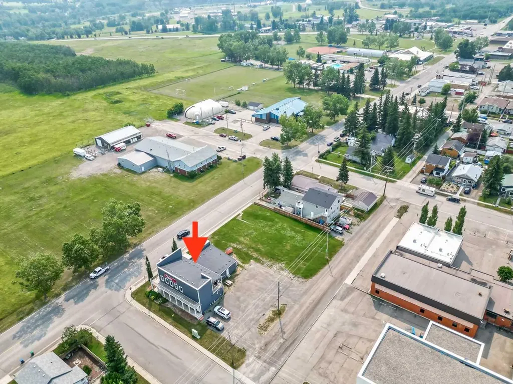 414 Main Street NW Diamond Valley AB T0L2A0
