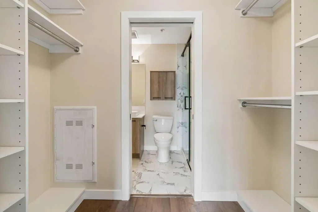 2702 17 Avenue SW Calgary AB T3E 8A5