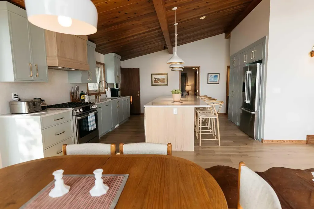 391 Birchcliff Road Birchcliff AB T4S 1R6