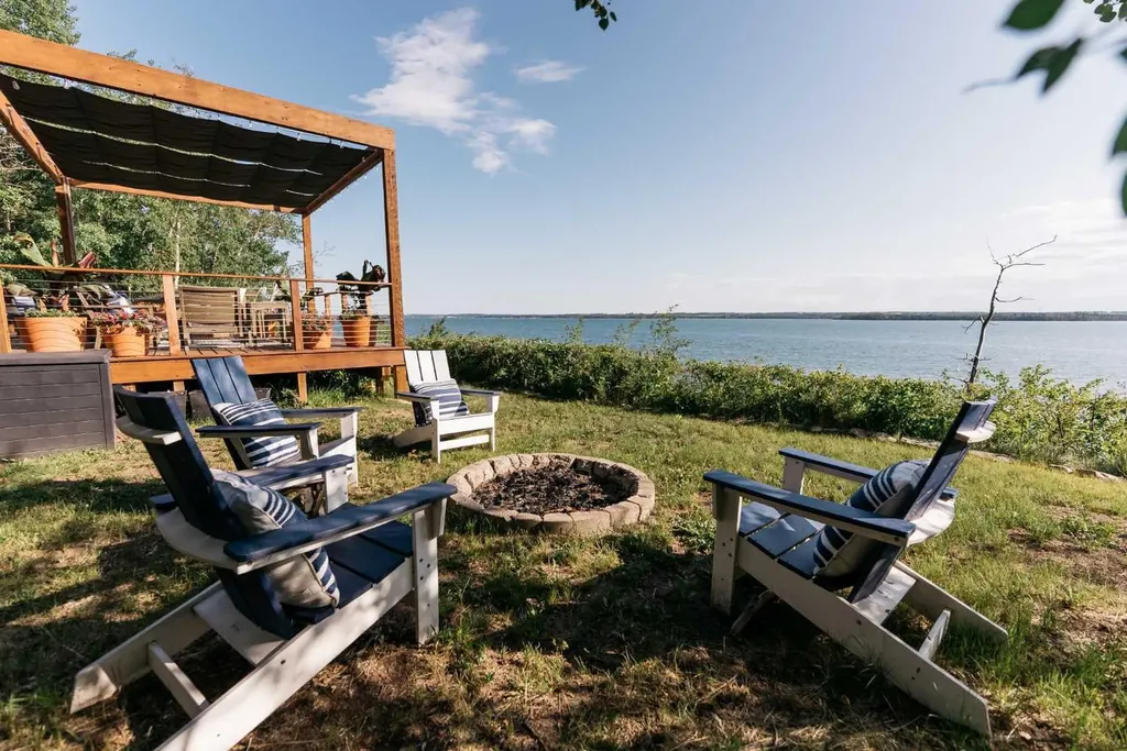 391 Birchcliff Road Birchcliff AB T4S 1R6