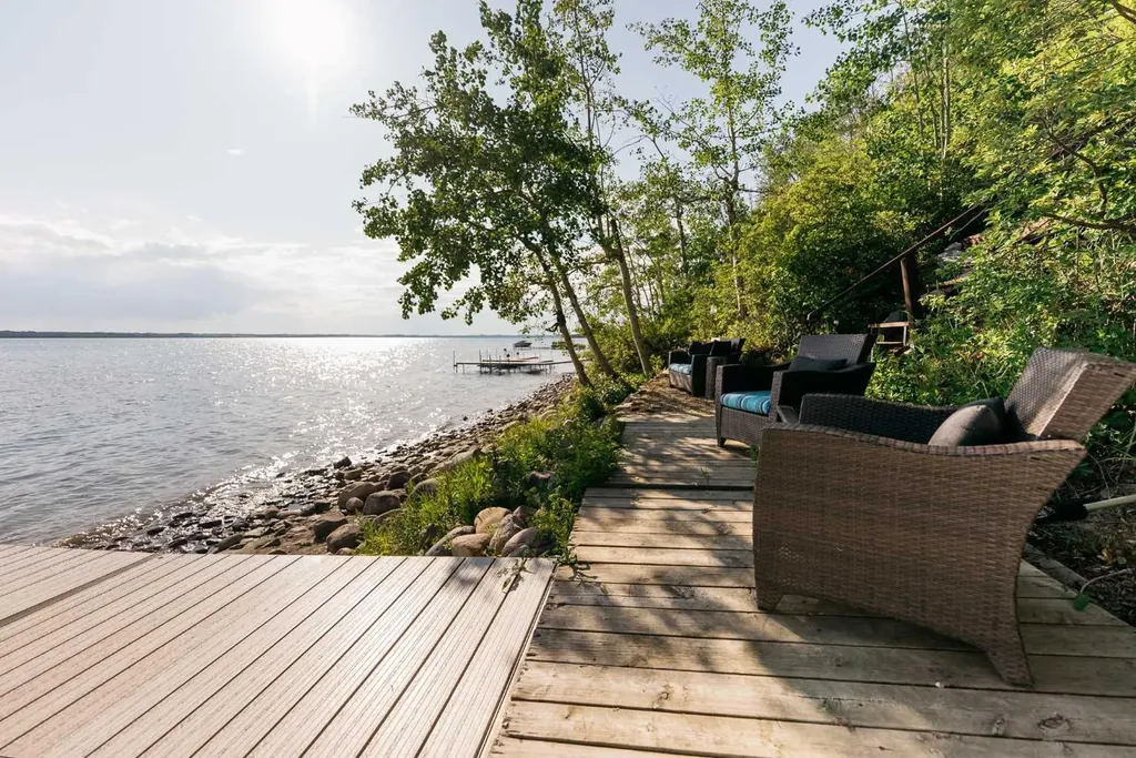 391 Birchcliff Road Birchcliff AB T4S 1R6