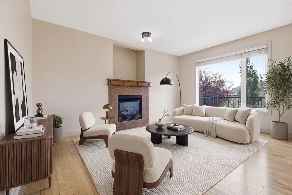 47 Evanspark Circle Calgary AB T3P 0B4