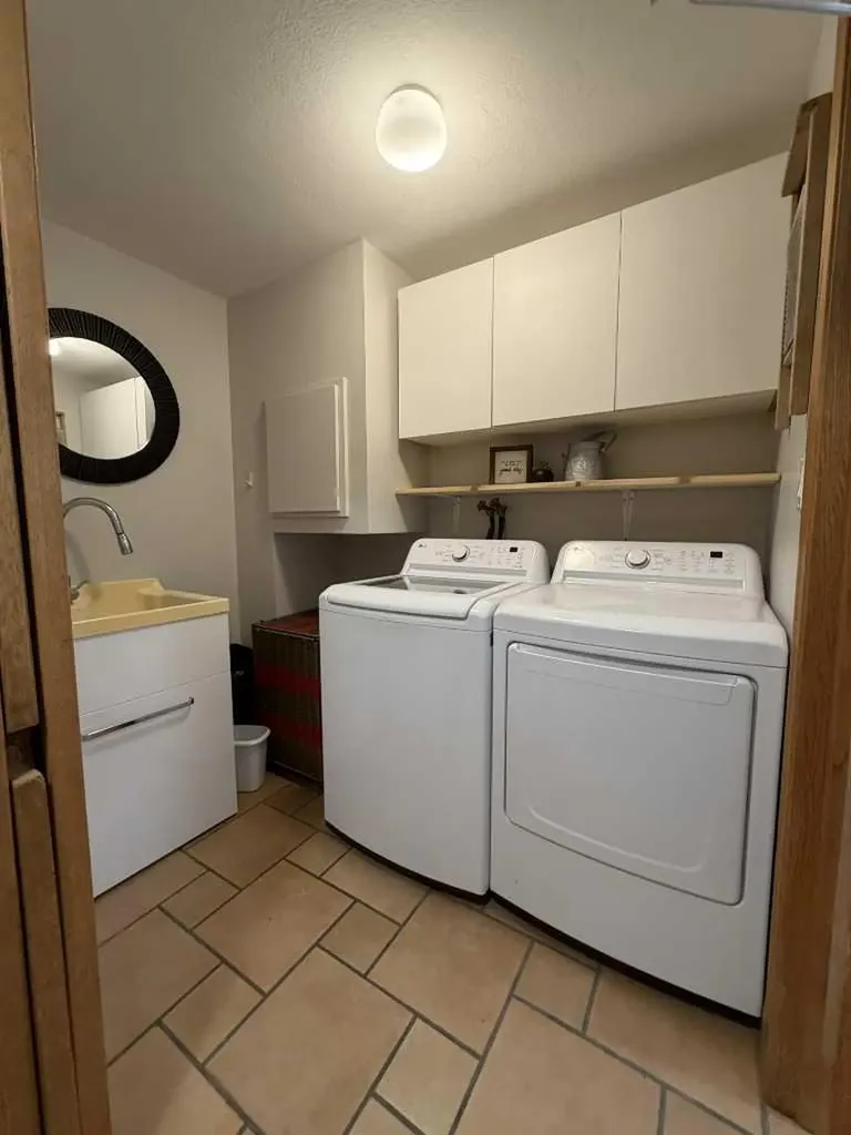 83002 Rge Road 194 Coaldale AB T1M 1M8