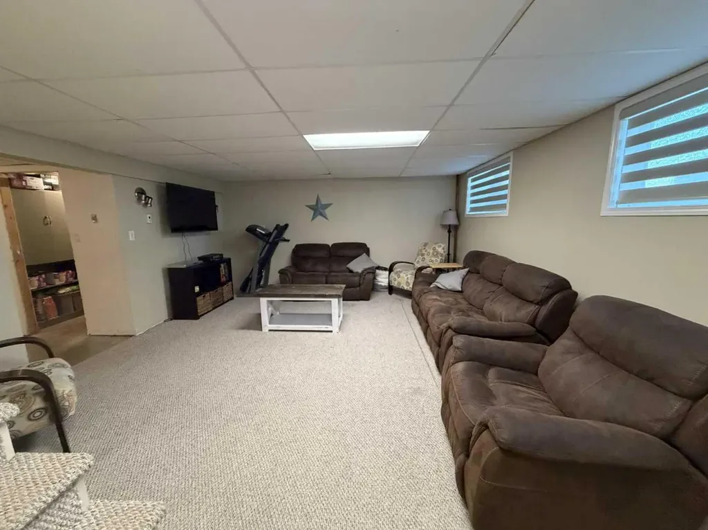 83002 Rge Road 194 Coaldale AB T1M 1M8