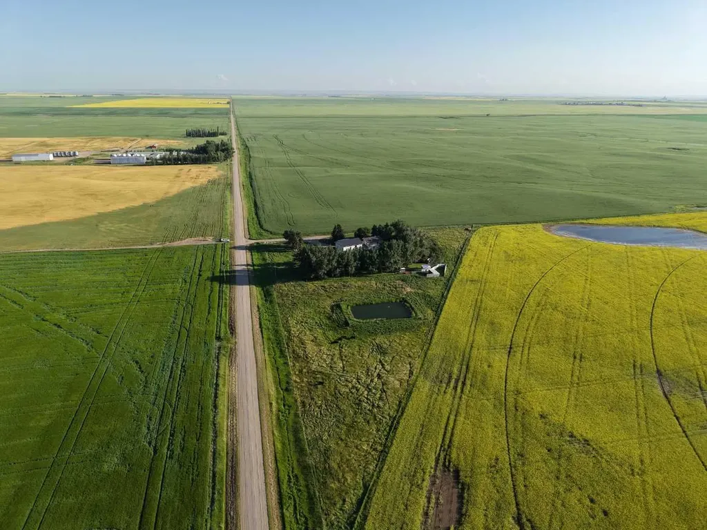 83002 Rge Road 194 Coaldale AB T1M 1M8