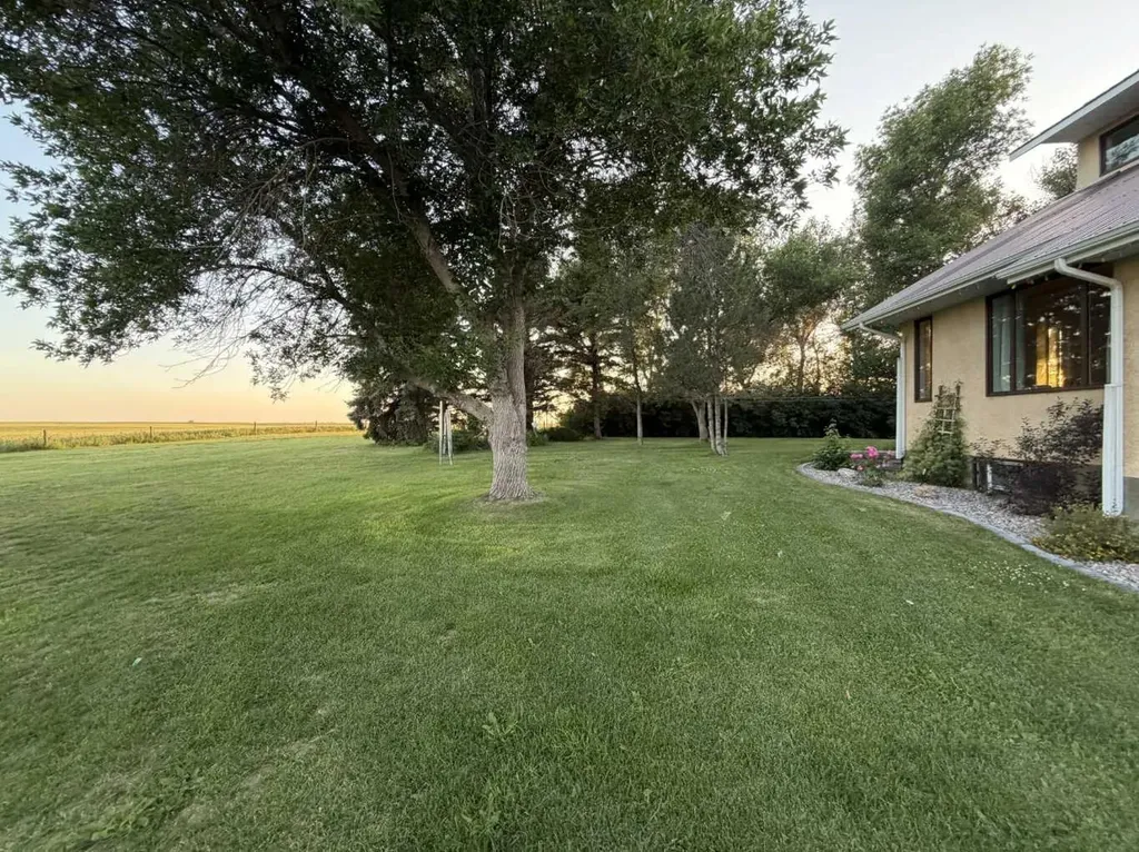 83002 Rge Road 194 Coaldale AB T1M 1M8