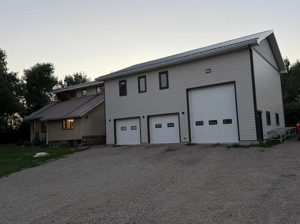 83002 Rge Road 194 Coaldale AB T1M 1M8