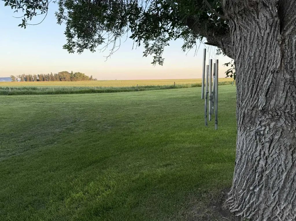 83002 Rge Road 194 Coaldale AB T1M 1M8