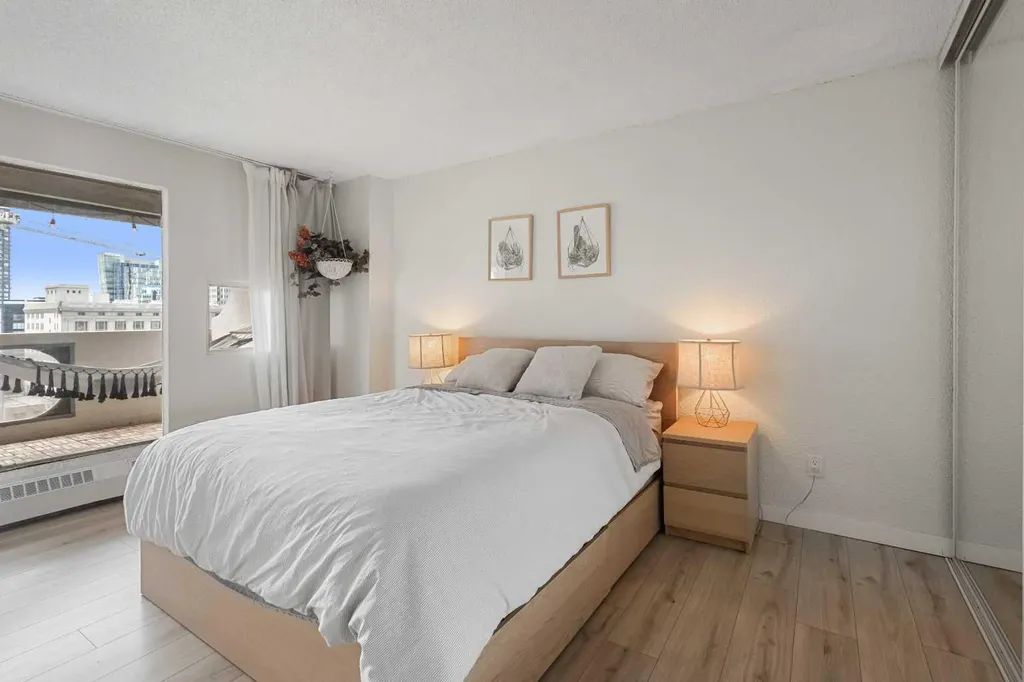 221 6 Avenue SE Calgary AB T2G 4Z9