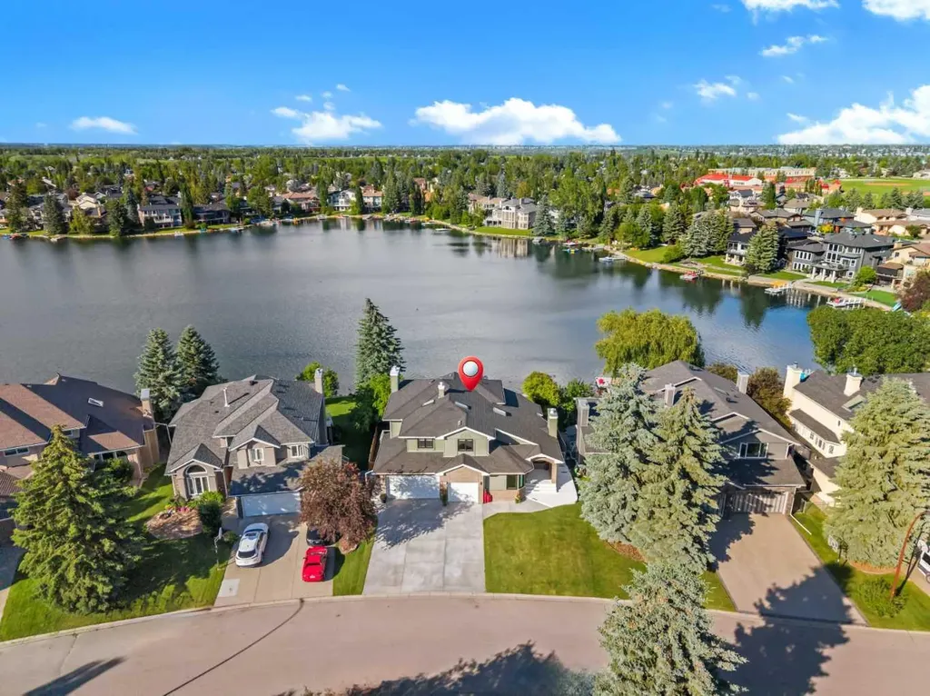 85 Sunset Way SE Calgary AB T2X 3C1