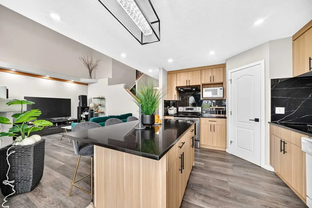 92 San Diego Green NE Calgary AB T1Y 7C5
