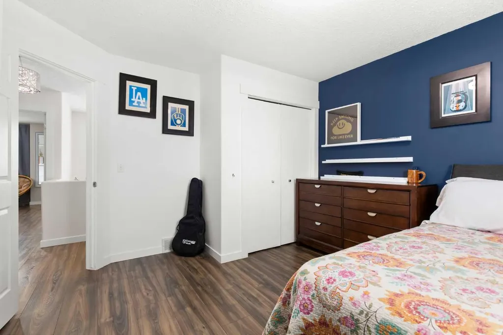 73 Storrs Crescent SE Medicine Hat AB T1B 4J3