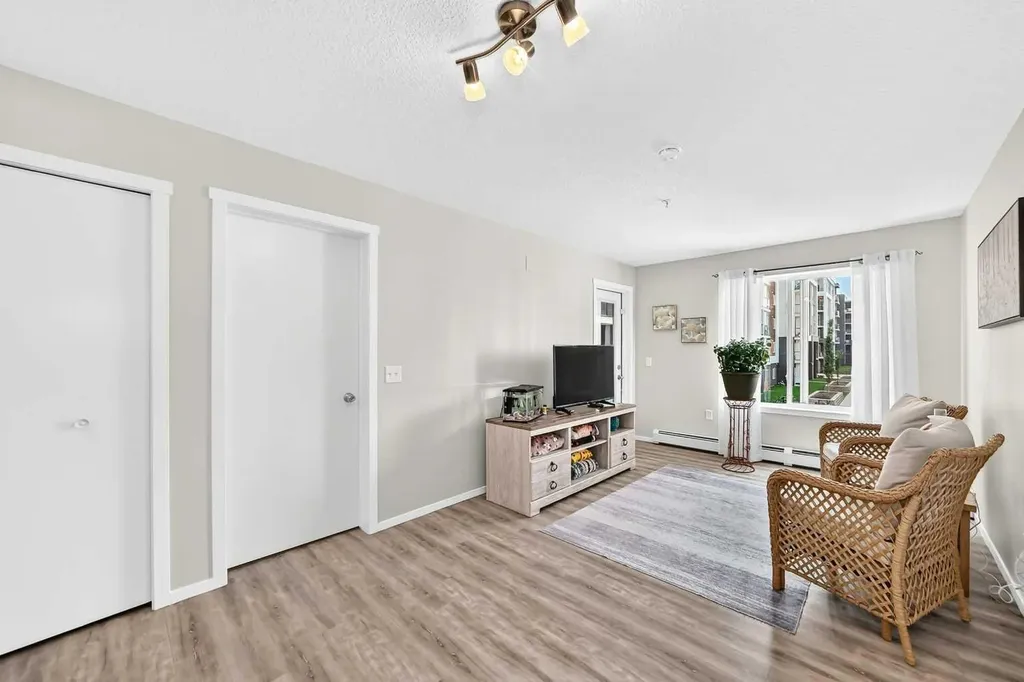 4641 128 Avenue NE Calgary AB T3N 1T4