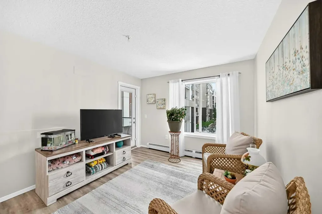 4641 128 Avenue NE Calgary AB T3N 1T4