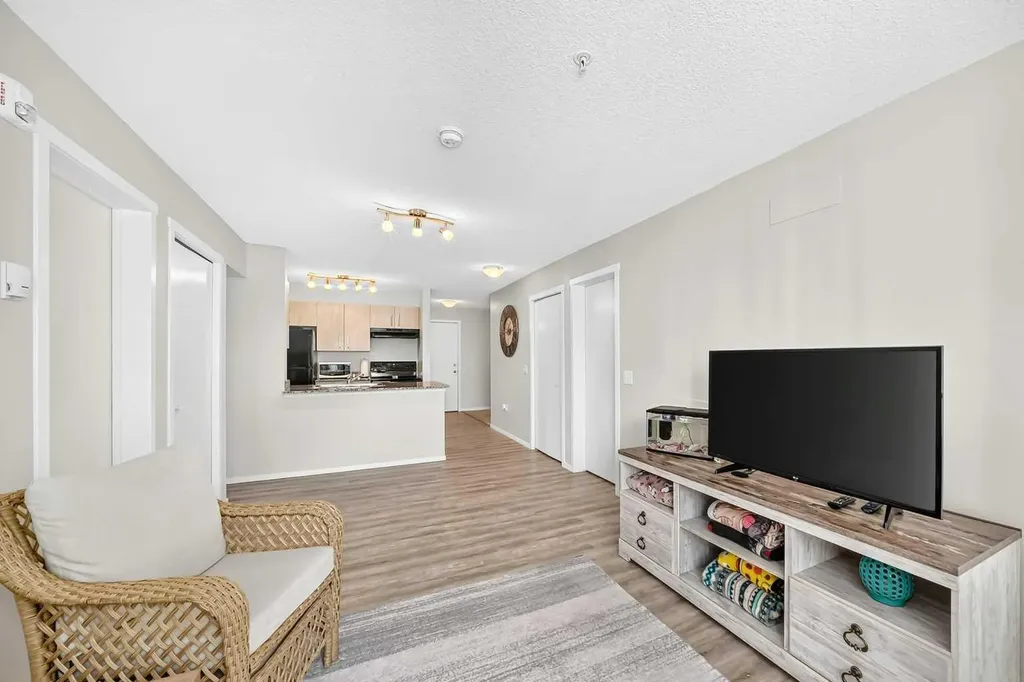 4641 128 Avenue NE Calgary AB T3N 1T4