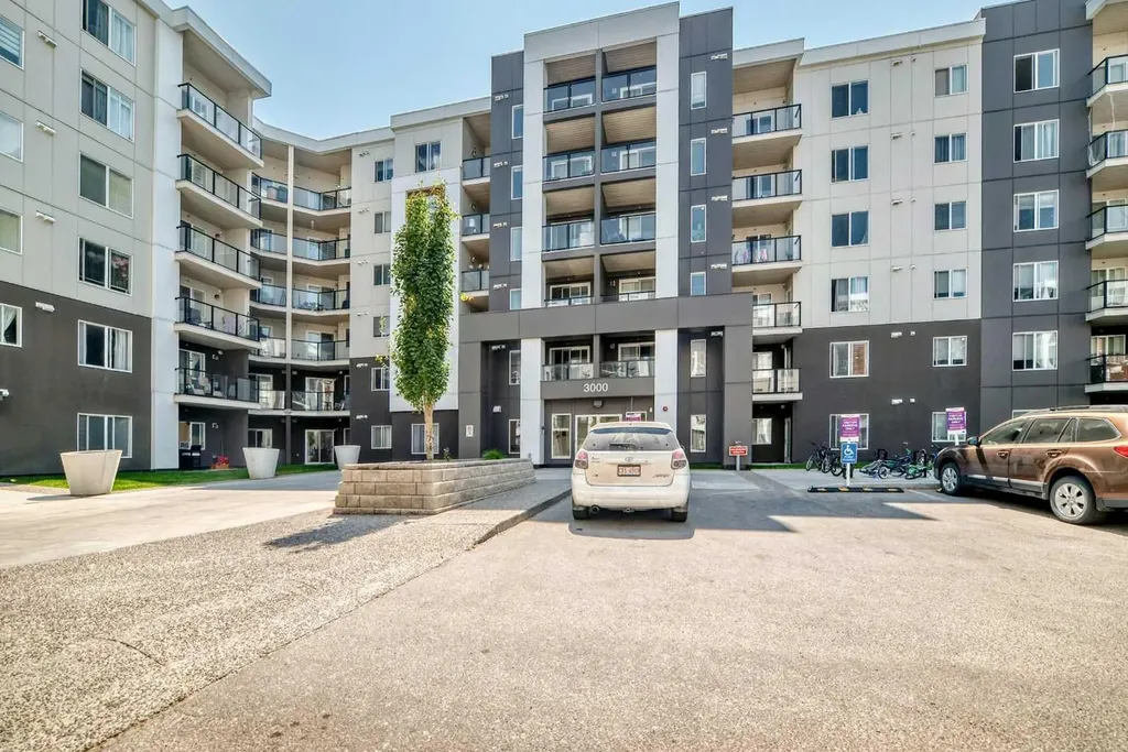 4641 128 Avenue NE Calgary AB T3N 1T4