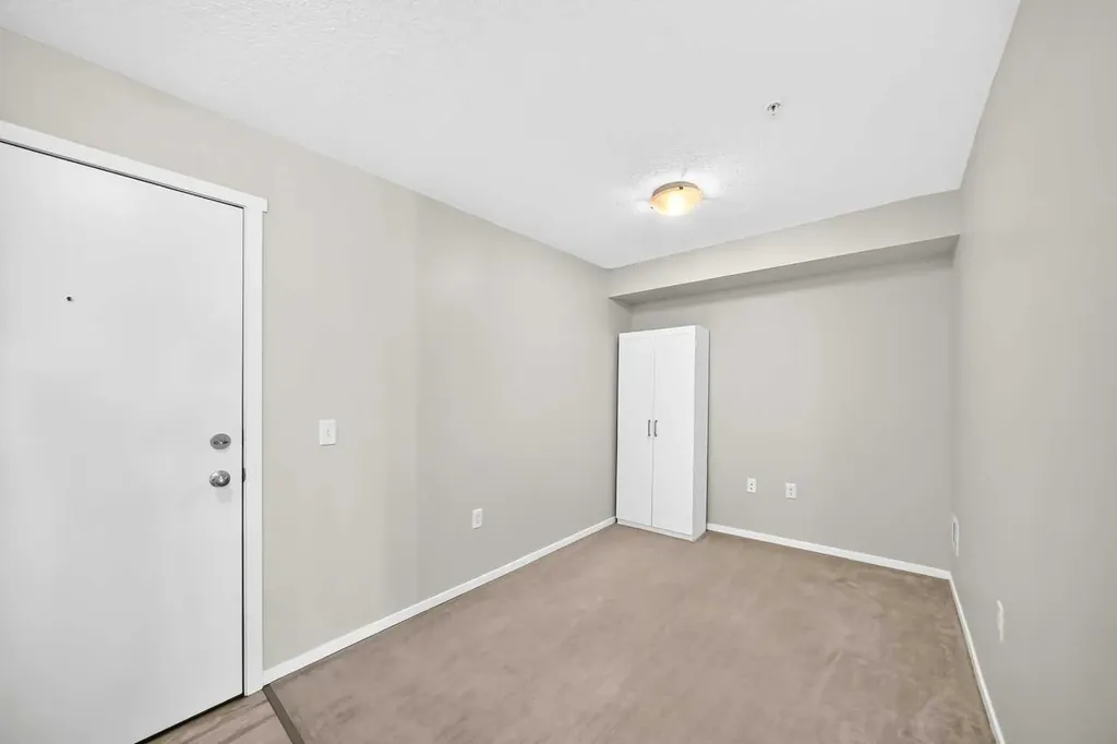 4641 128 Avenue NE Calgary AB T3N 1T4