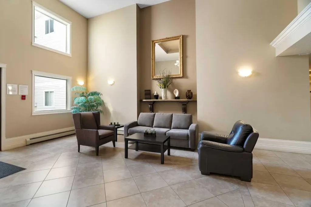 7451 Springbank Boulevard SW Calgary AB T3H 4K5