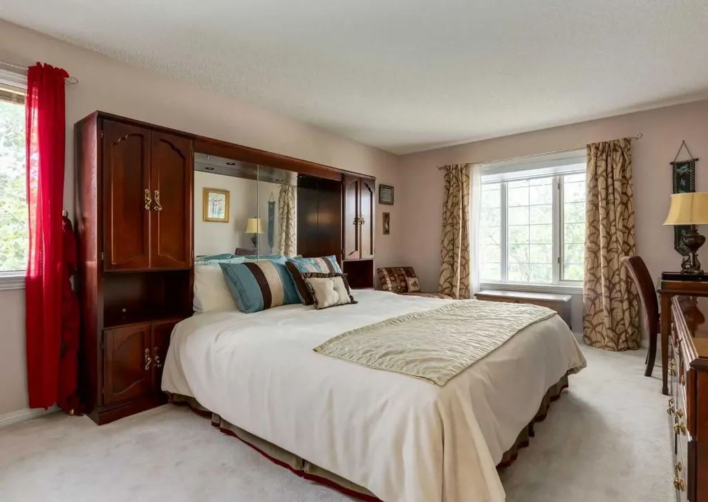 63 Arbour Lake Drive NW Calgary AB T3G 4A2