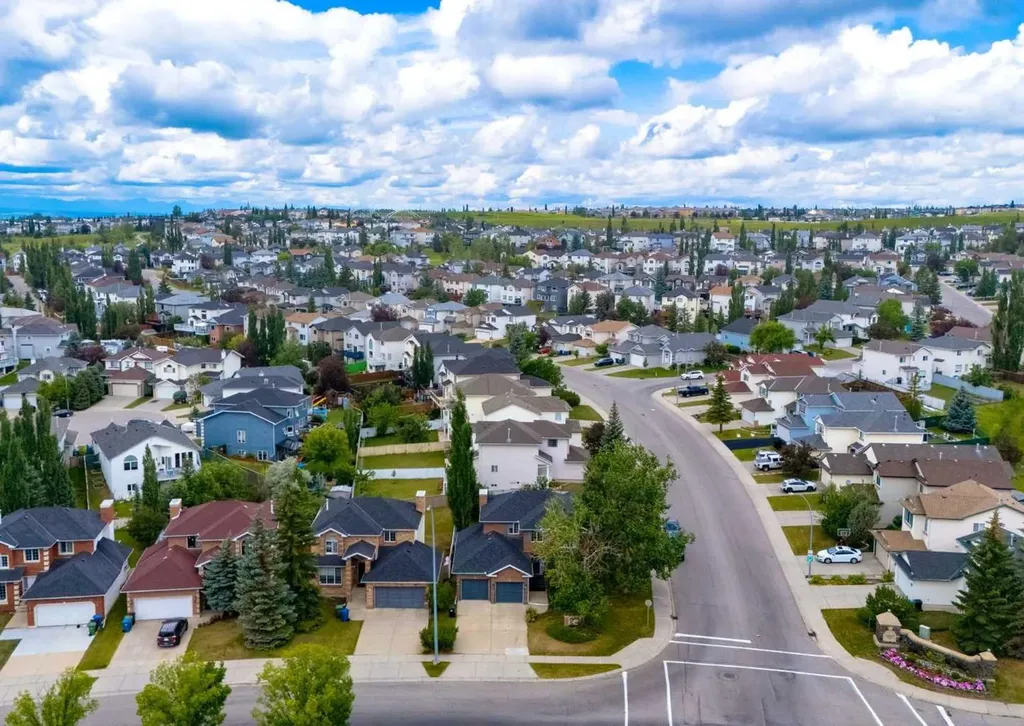 63 Arbour Lake Drive NW Calgary AB T3G 4A2