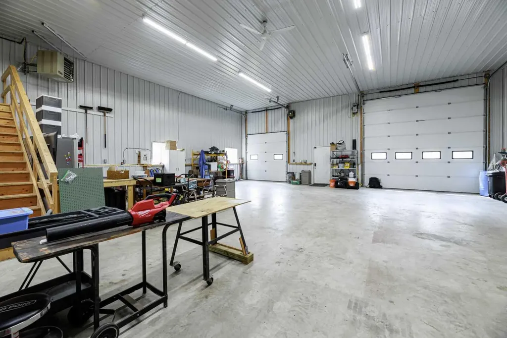 28342 Rr 283 Rural Red Deer County AB T4S 2B6