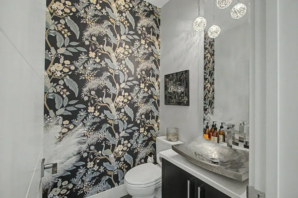 1355 Colgrove Avenue NE Calgary AB T2E 5C3