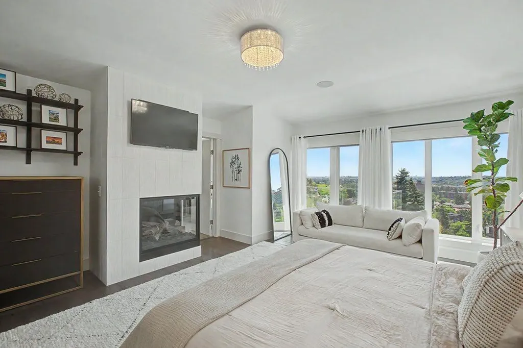 1355 Colgrove Avenue NE Calgary AB T2E 5C3