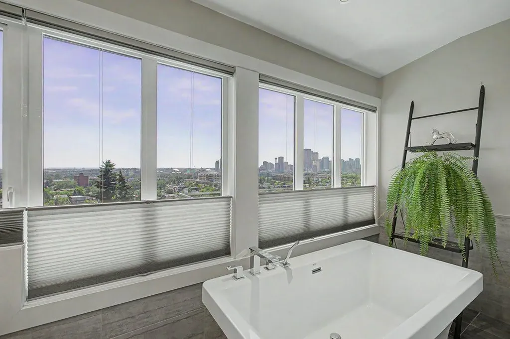 1355 Colgrove Avenue NE Calgary AB T2E 5C3