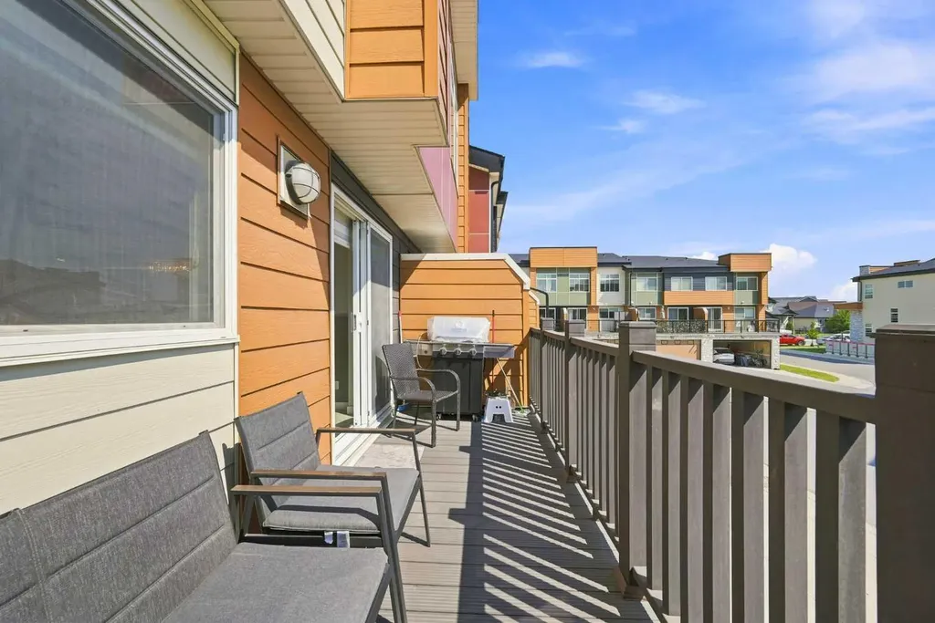 1530 Bayside Avenue SW Airdrie AB T4B4B5