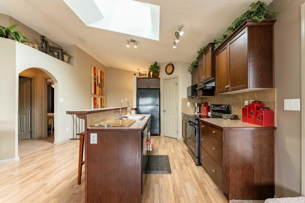 430 Lettice Perry Road N Lethbridge AB T1H 5P1