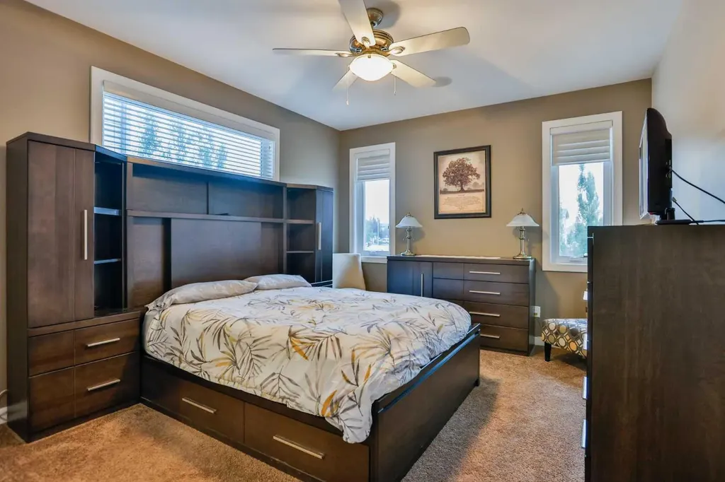 1577 Coalbanks Boulevard W Lethbridge AB T1J 4H6
