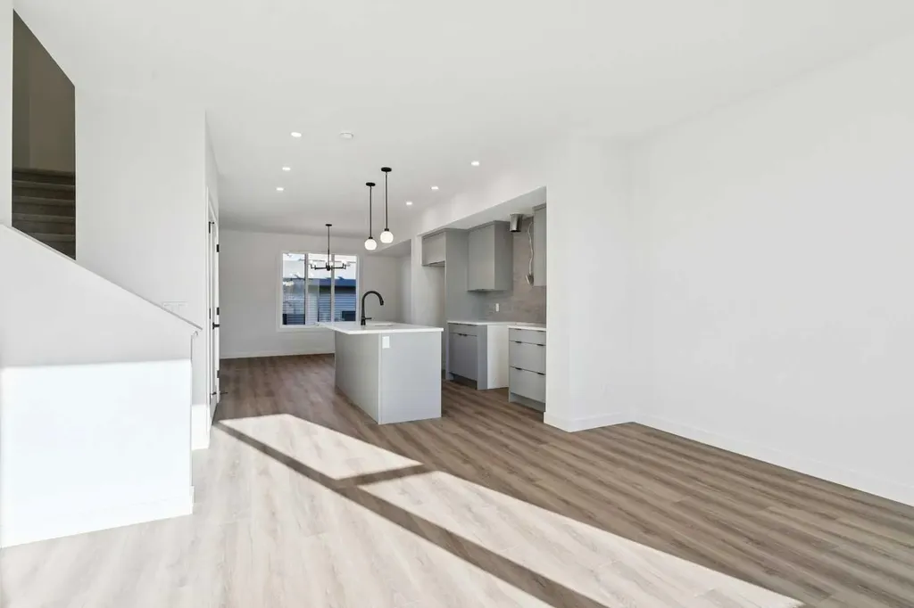 294 Belvedere Avenue SE Calgary AB T2A 8A1