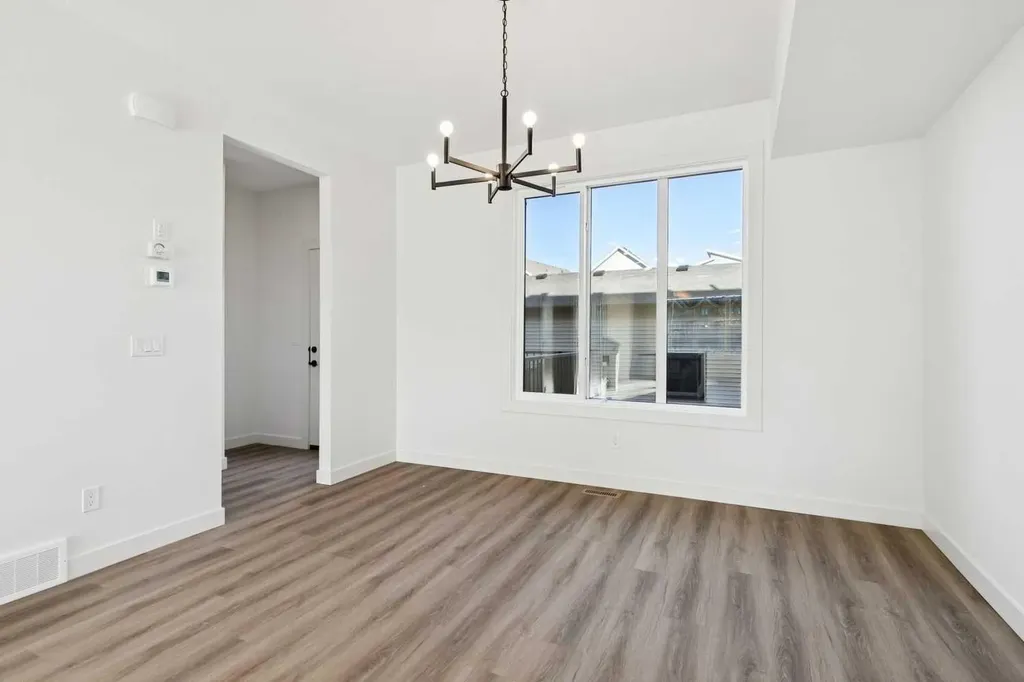 294 Belvedere Avenue SE Calgary AB T2A 8A1