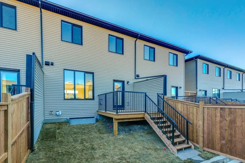 294 Belvedere Avenue SE Calgary AB T2A 8A1