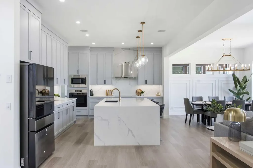 76 Legacy Woods Crescent SE Calgary AB T2X 2G5