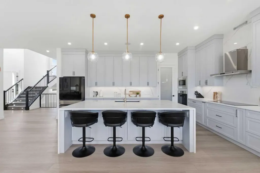 76 Legacy Woods Crescent SE Calgary AB T2X 2G5