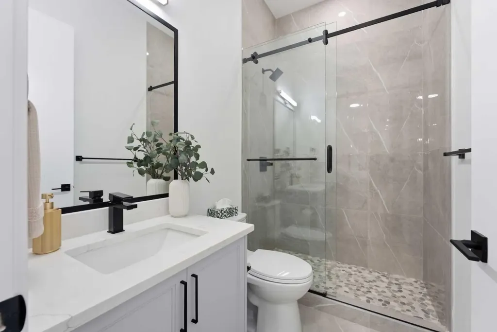 76 Legacy Woods Crescent SE Calgary AB T2X 2G5