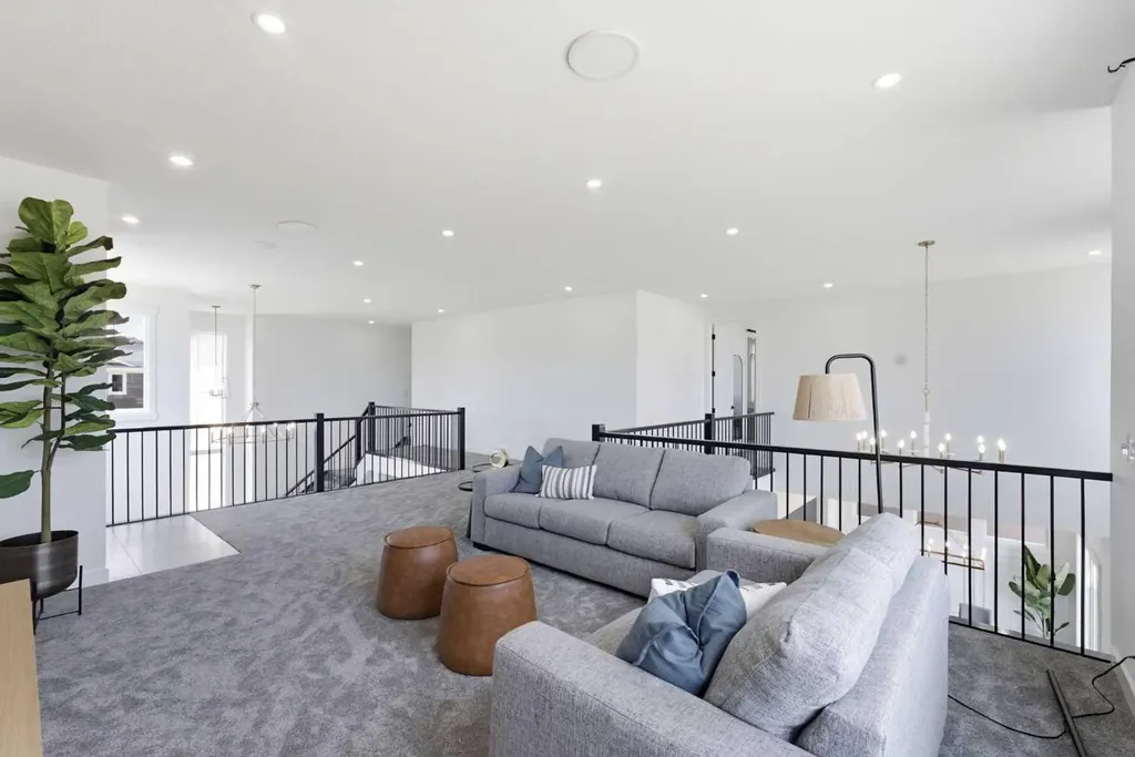 76 Legacy Woods Crescent SE Calgary AB T2X 2G5