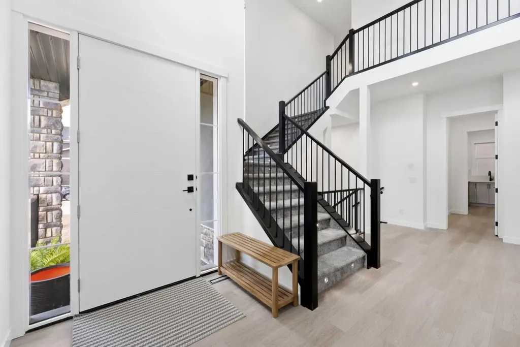76 Legacy Woods Crescent SE Calgary AB T2X 2G5