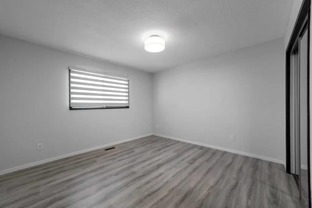 5413 48 Avenue W Forestburg AB T0B 1N0